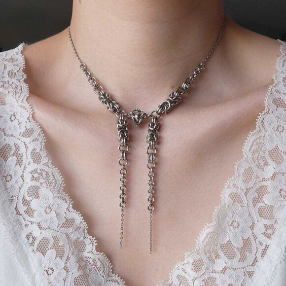 Gothic chainmail butterfly bow silver rosary necklace with a small silver chain - Picture 1 of 8